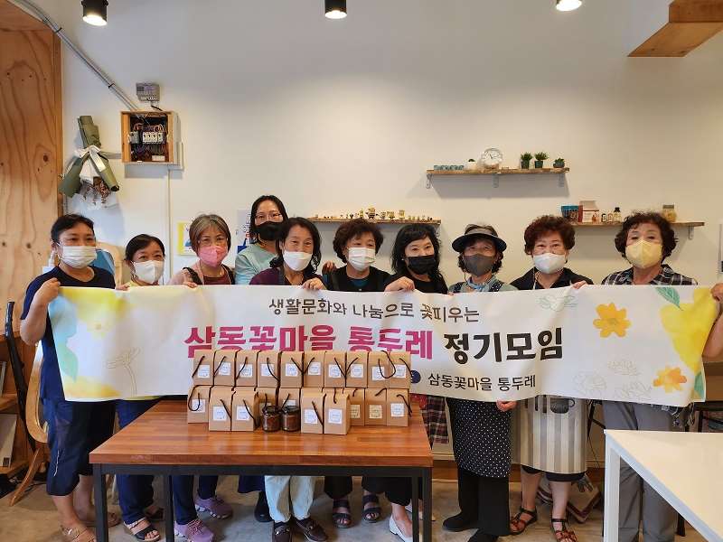 그림입니다.

원본 그림의 이름: 단체사진.jpg

원본 그림의 크기: 가로 800pixel, 세로 600pixel

사진 찍은 날짜: 2022년 09월 14일 오후 5:24

카메라 제조 업체 : samsung

카메라 모델 : SM-F721N

프로그램 이름 : F721NKSU1AVHI

F-스톱 : 1.8

노출 시간 : 1/120초

ISO 감도 : 160

색 대표 : sRGB

노출 모드 : 자동

35mm 초점 거리 : 24

프로그램 노출 : 자