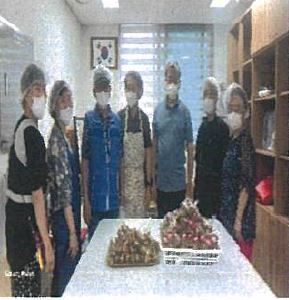 그림입니다.

원본 그림의 이름: CLP00006d800002.bmp

원본 그림의 크기: 가로 289pixel, 세로 300pixel