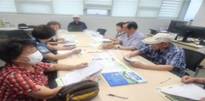 그림입니다.

원본 그림의 이름: CLP00004ea003aa.bmp

원본 그림의 크기: 가로 672pixel, 세로 331pixel