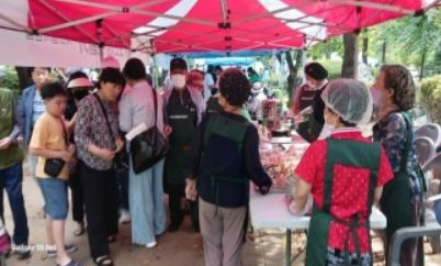 그림입니다.

원본 그림의 이름: CLP000023580006.bmp

원본 그림의 크기: 가로 402pixel, 세로 242pixel